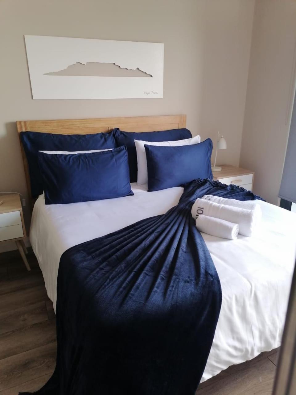 Menlyn Maine Trilogy Apartment 1010 Pretoria-Noord Exteriör bild